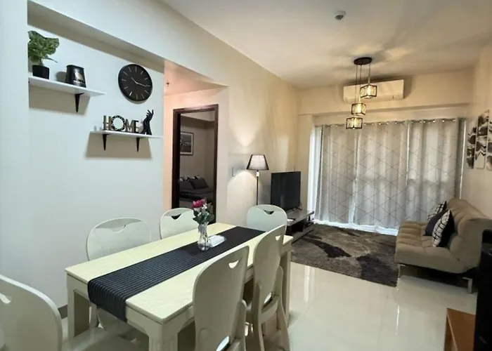 Kuya Awen's Staycation Unit 11j *