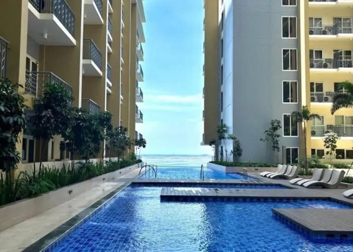 Kuya Awen's Staycation Unit 11j *
