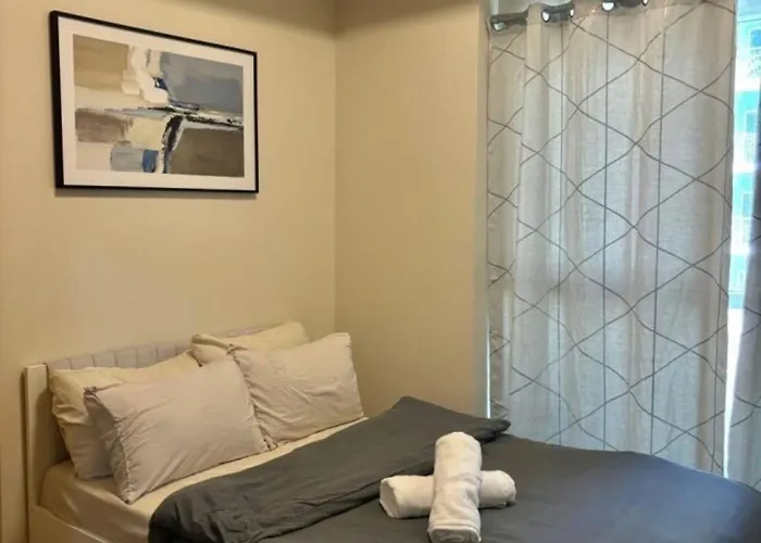 Kuya Awen's Staycation Unit 11j Apartamento