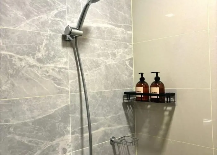 Apartamento Kuya Awen's Staycation Unit 11j Manila
